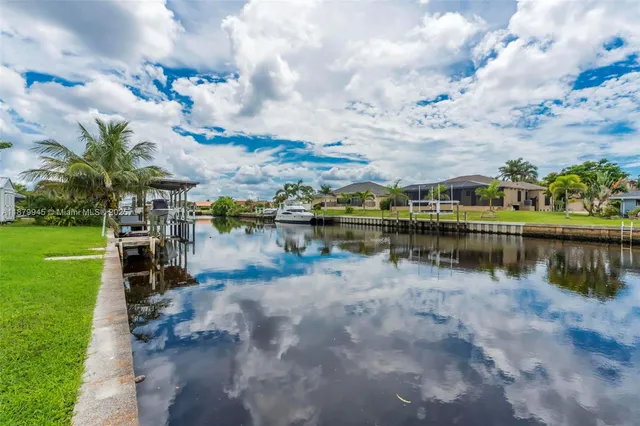 $5,500 | 105 Sinclair Street Southeast, Port Charlotte, FL 33952