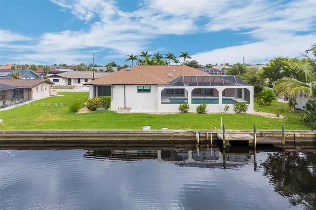 $5,500 | 105 Sinclair Street Southeast, Port Charlotte, FL 33952