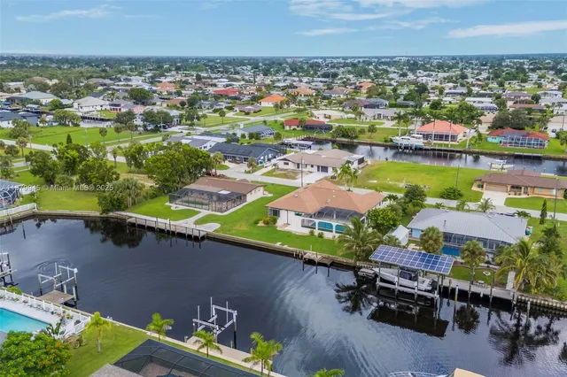 $5,500 | 105 Sinclair Street Southeast, Port Charlotte, FL 33952