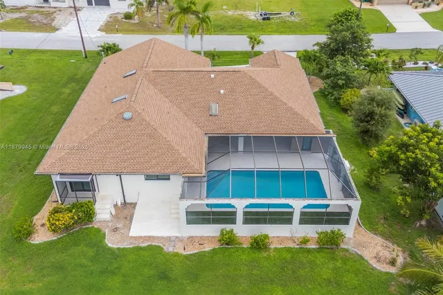 $5,500 | 105 Sinclair Street Southeast, Port Charlotte, FL 33952