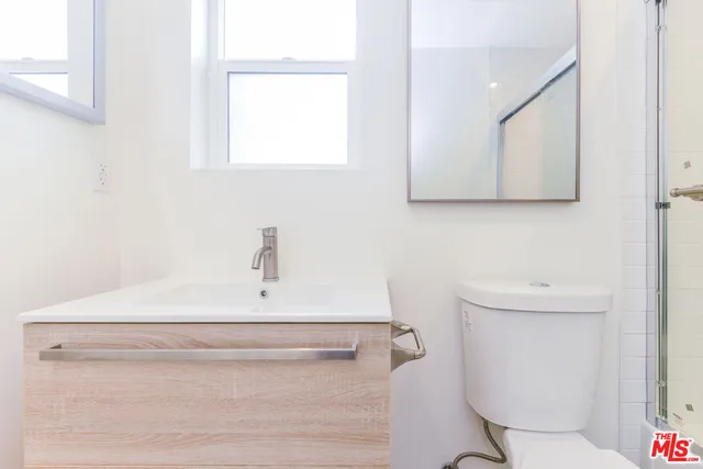 $2,900 | 1855 Euclid Street, Unit 1851B, Santa Monica, CA 90404