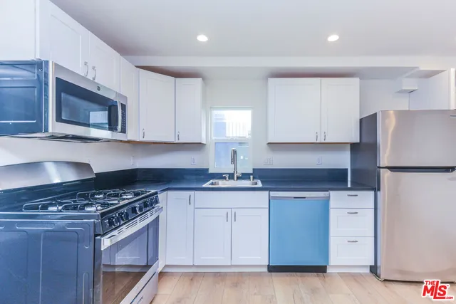 $2,900 | 1855 Euclid Street, Unit 1851B, Santa Monica, CA 90404