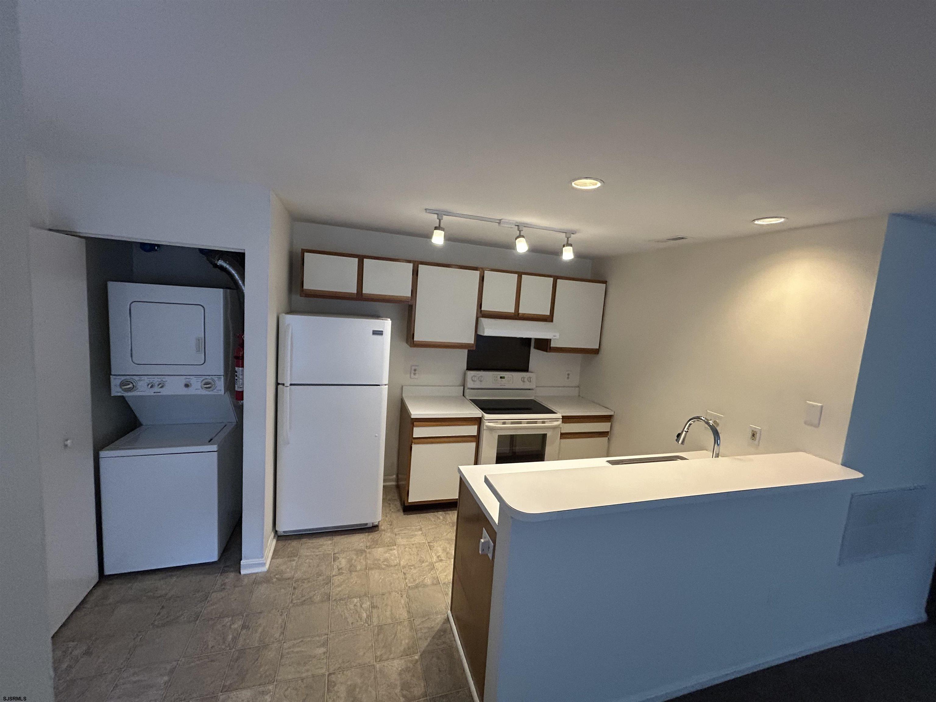 187 Meadow Ridge Road, Unit 187 Smithville, NJ 08205 - Photo 7 of 19