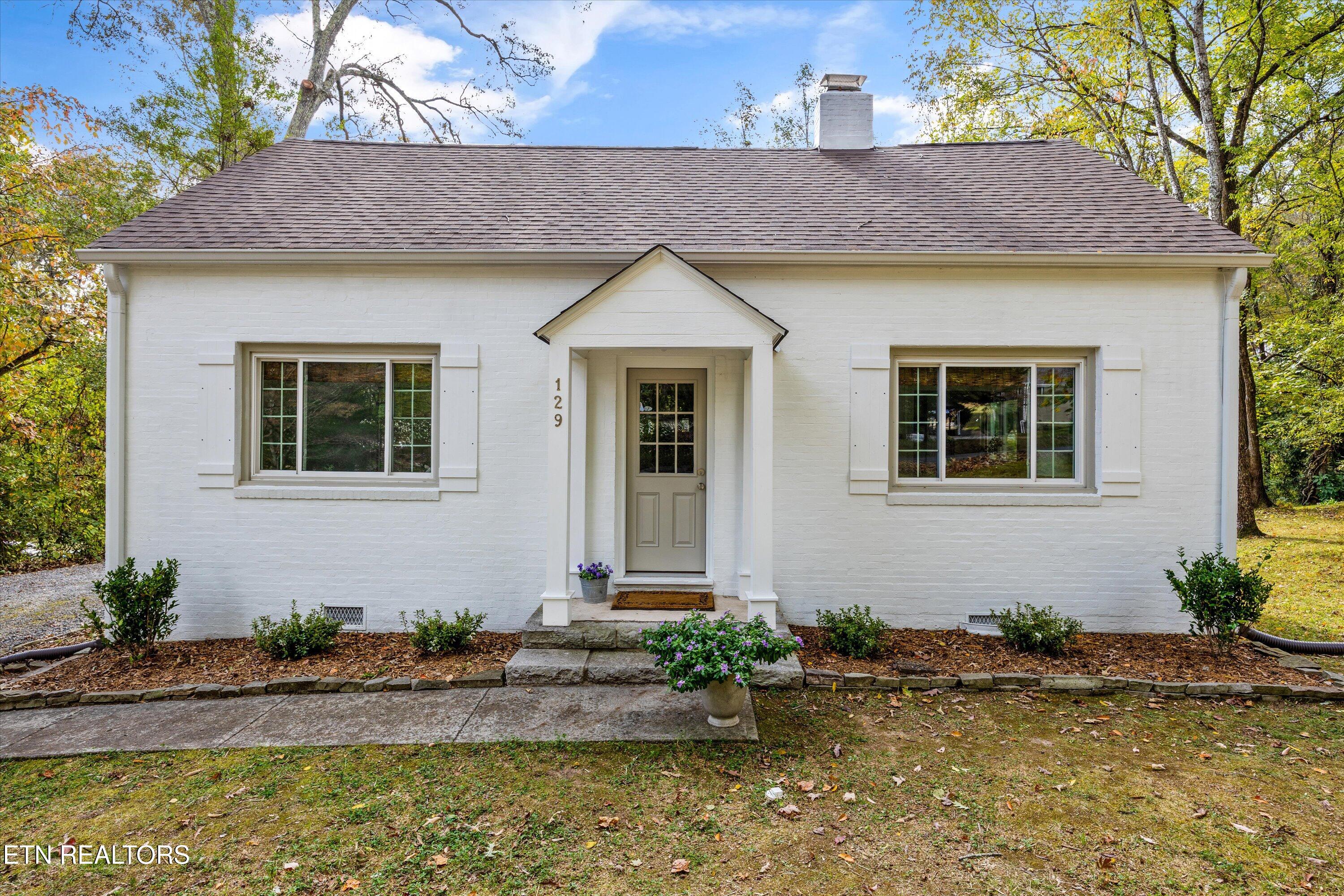 129 West Norris Road Norris, TN 37828 - Photo 2 of 43 FRONT