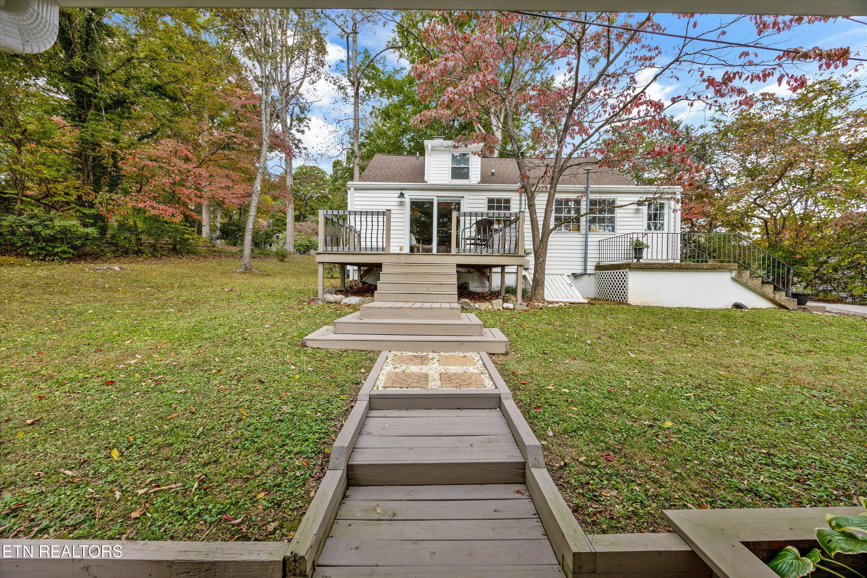129 West Norris Road Norris, TN 37828 - Photo 29 of 43 BACK OF HOME