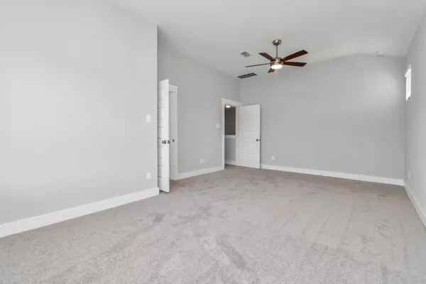 $2,998 | 2705 Brown Lk Street, Houston, TX 77008