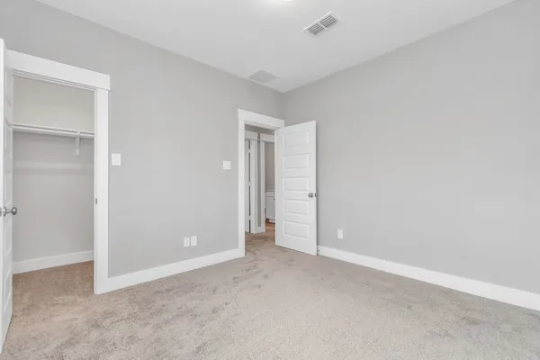$2,998 | 2705 Brown Lk Street, Houston, TX 77008