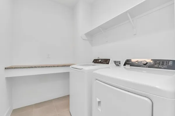 $2,998 | 2705 Brown Lk Street, Houston, TX 77008