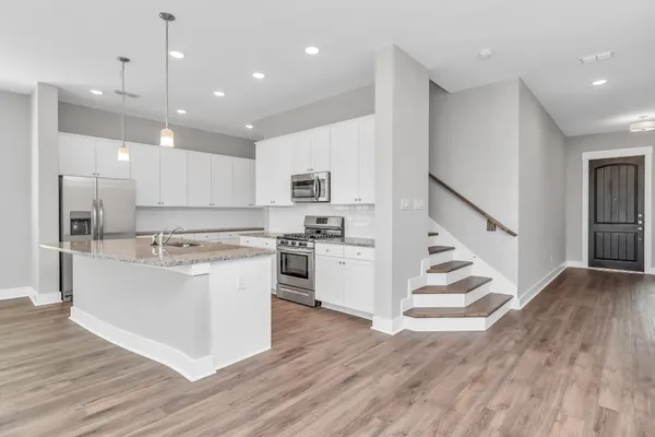 $2,998 | 2705 Brown Lk Street, Houston, TX 77008