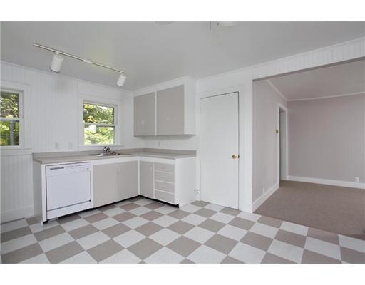 24 Old Sam Trott Road Portland, ME 04108 - Photo 12 of 23 Kitchen.