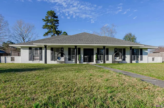 $315,000 | 12379 Fairhaven Drive, Baton Rouge, LA 70815