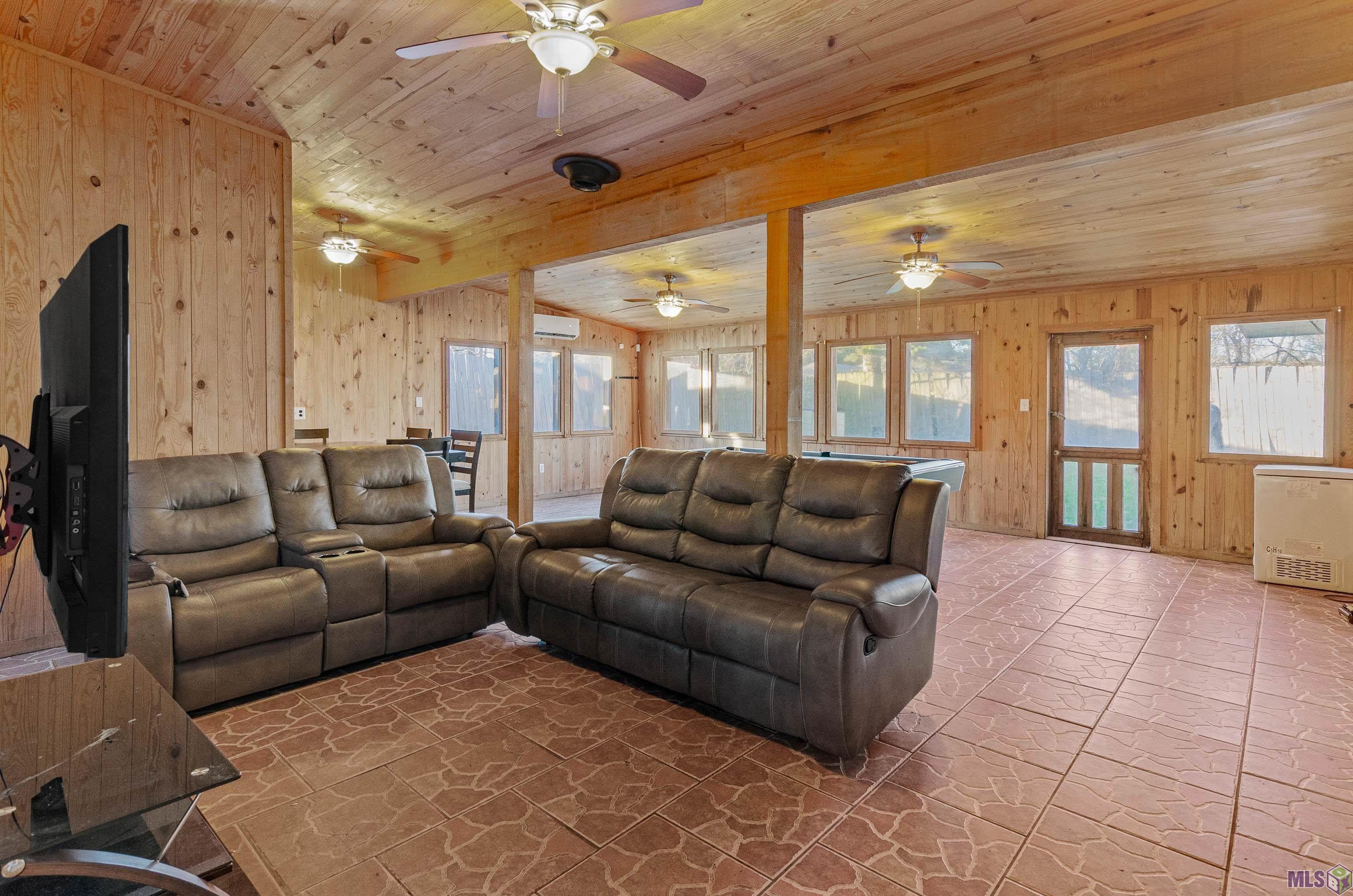 12379 Fairhaven Drive Baton Rouge, LA 70815 - Photo 18 of 24 Over 600 SF