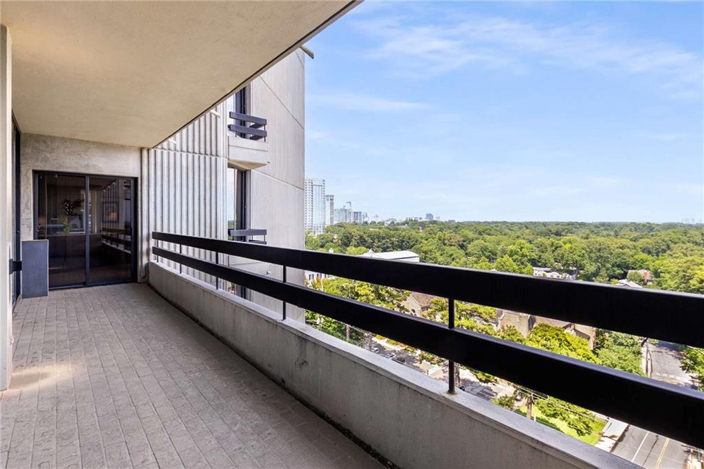 2660 Peachtree Road Northwest, Unit 16F Atlanta, GA 30305 - Photo 30 of 56