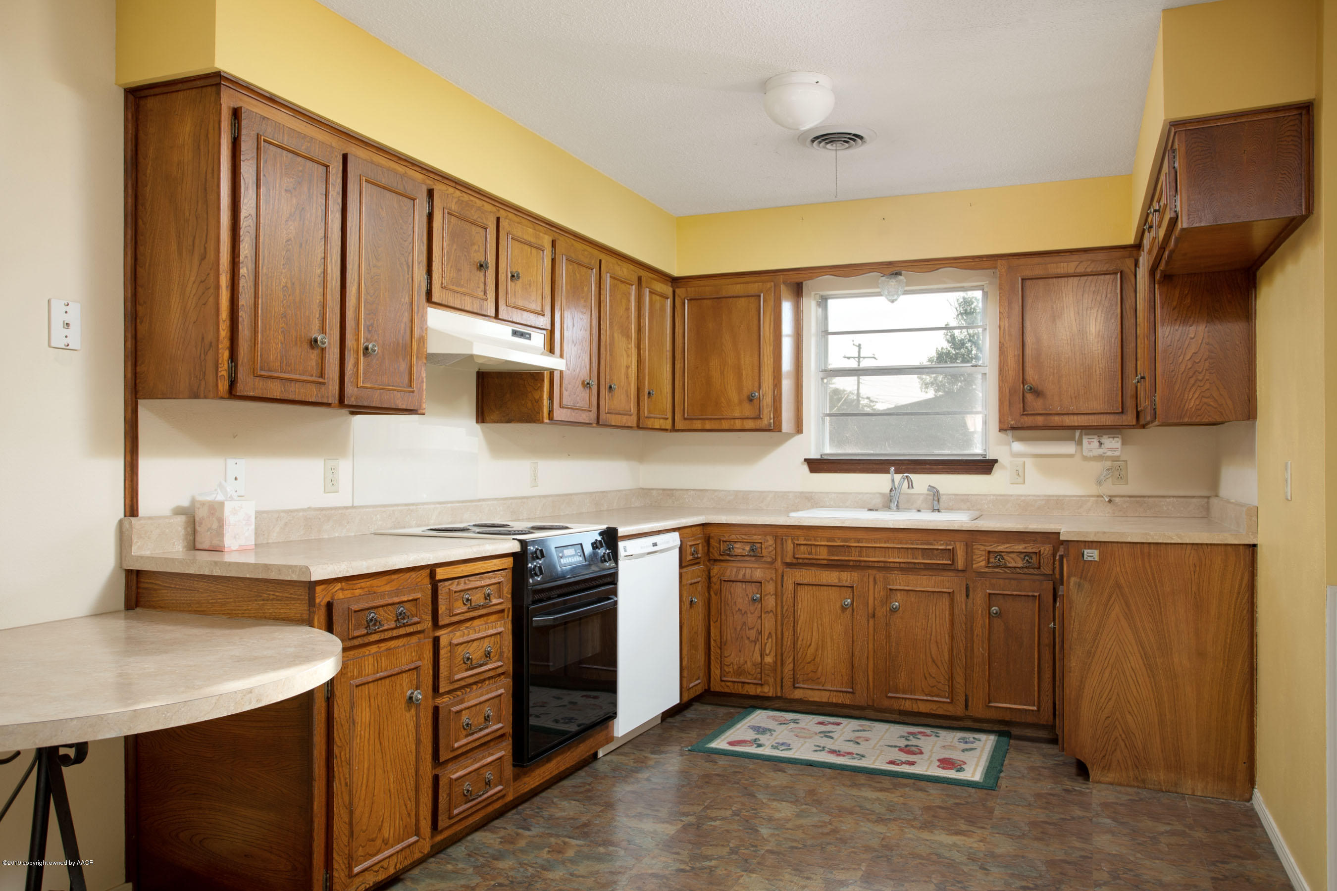 3806 Kingston Road Amarillo, TX 79109 - Photo 6 of 22 Open kitchen