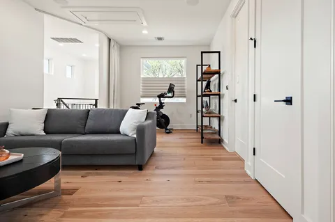 $899,000 | 6310 Waynesburg Cove, Austin, TX 78723