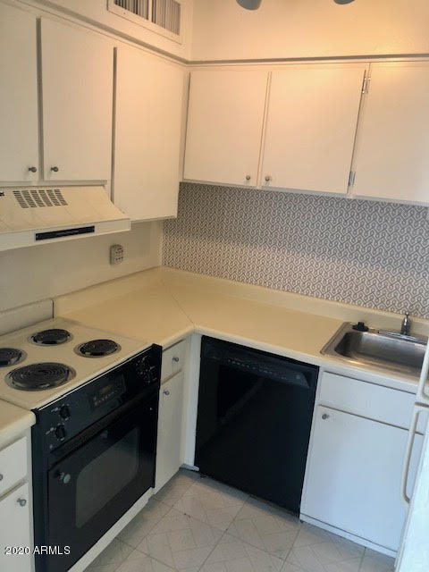 1004 East Osborn Road, Unit C Phoenix, AZ 85014 - Photo 6 of 9 1004 Kitchen