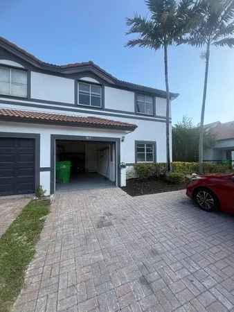 $3,500 | 9831 Northwest 24th Street, Sunrise, FL 33322