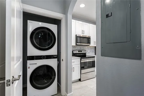 $2,200 | 208 Cape Harbour Loop, Unit 101, Bradenton, FL 34212