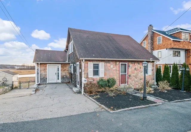 $895,000 | 96 Utica Street, Quincy, MA 02169