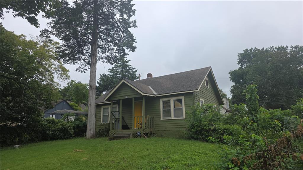 8145 Holmes Road Kansas City, MO 64131 - Photo 2 of 11 Gallery Image 2