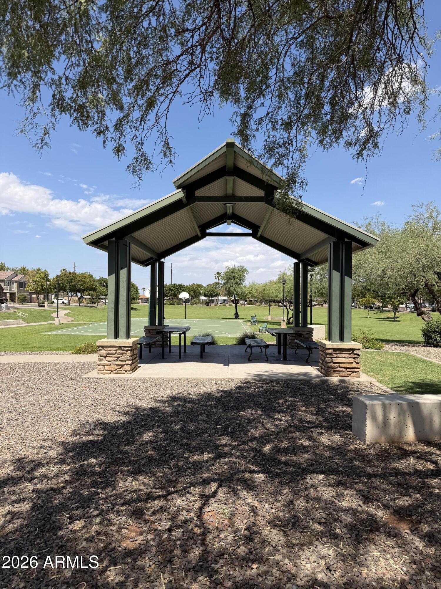 2330 East Pecan Road Phoenix, AZ 85040 - Photo 29 of 34 Picnic areas