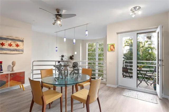 $679,615 | 4950 Bayshore Boulevard, Unit 13C, Tampa, FL 33611