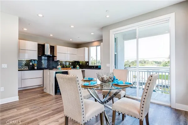 $5,500 | 2068 Maple Avenue, Unit C, Costa Mesa, CA 92627