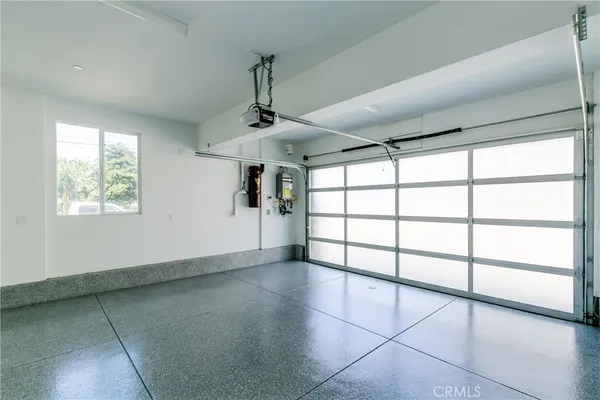 $5,500 | 2068 Maple Avenue, Unit C, Costa Mesa, CA 92627