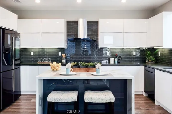 $5,500 | 2068 Maple Avenue, Unit C, Costa Mesa, CA 92627