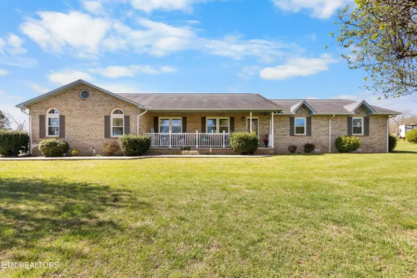 $500,000 | 116 Vols Lane, La Follette, TN 37766