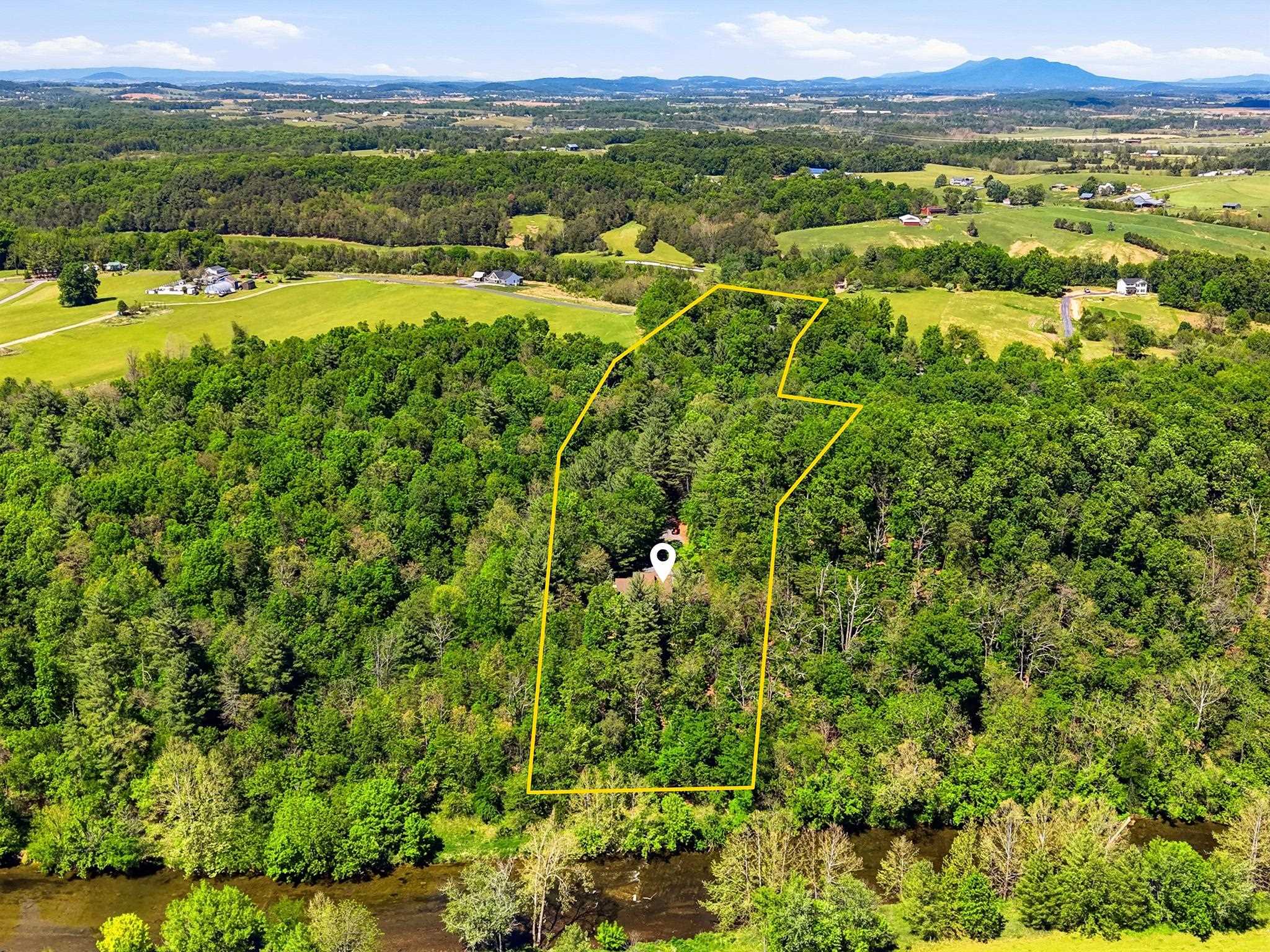759 Rife's Ford Road Verona, VA 24482 - Photo 53 of 66 a view of a city with lush green forest