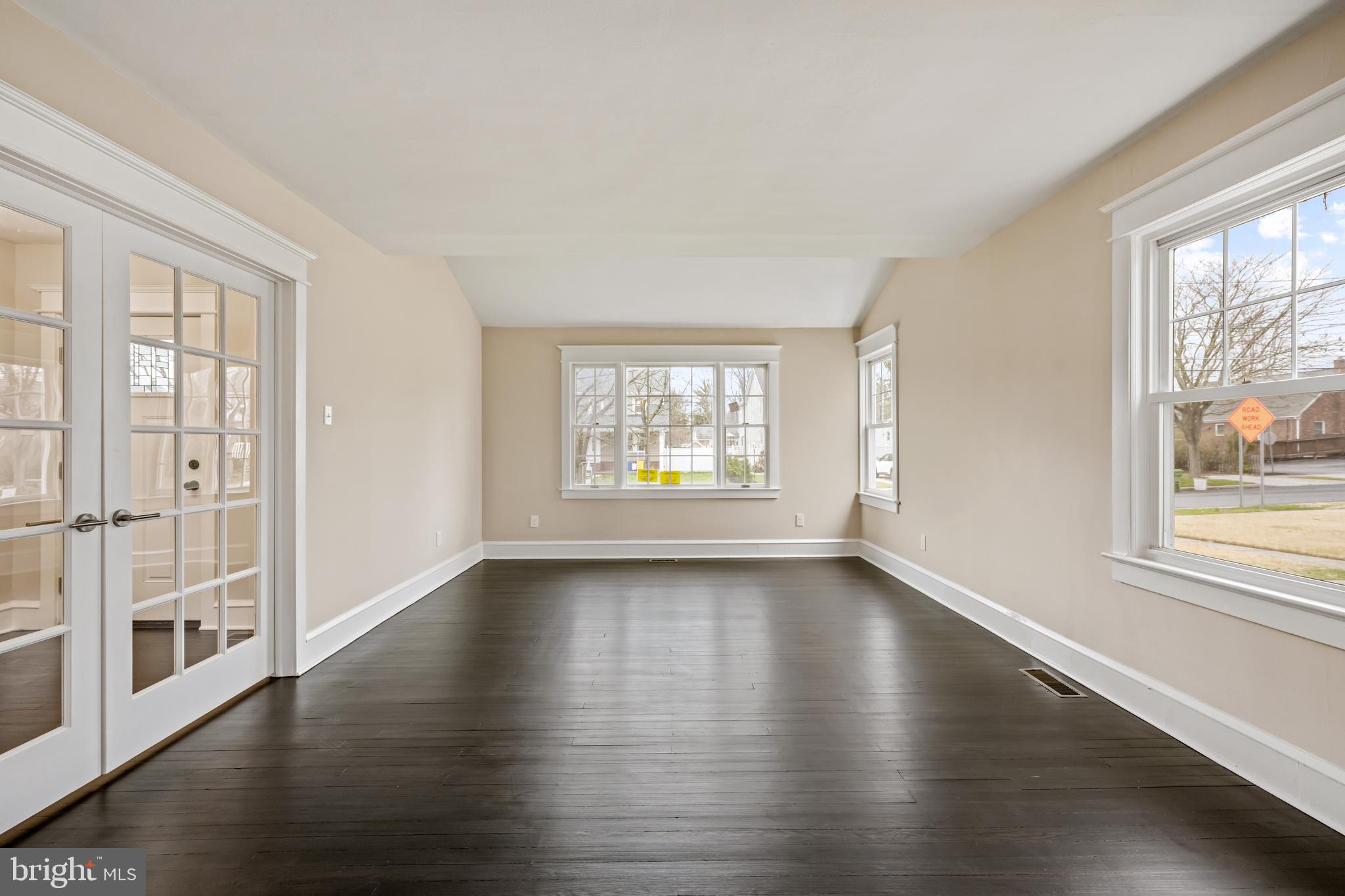 19 Conwell Avenue Cherry Hill, NJ 08002 - Photo 8 of 32