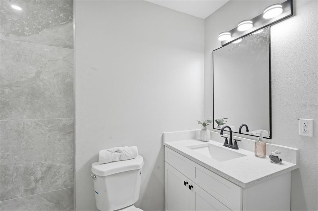 2139 West Gore Street Orlando, FL 32805 - Photo 11 of 26