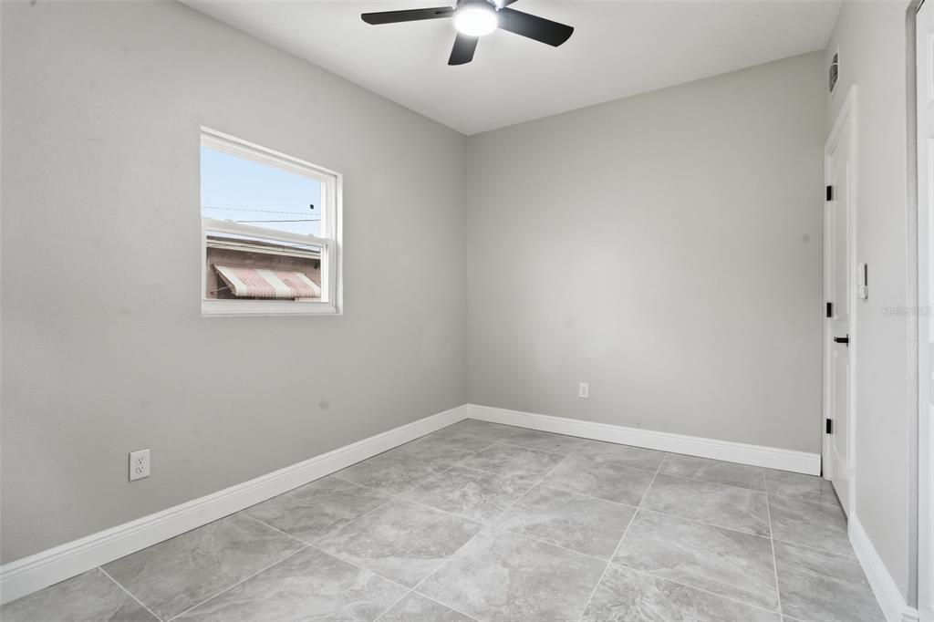 2139 West Gore Street Orlando, FL 32805 - Photo 17 of 26