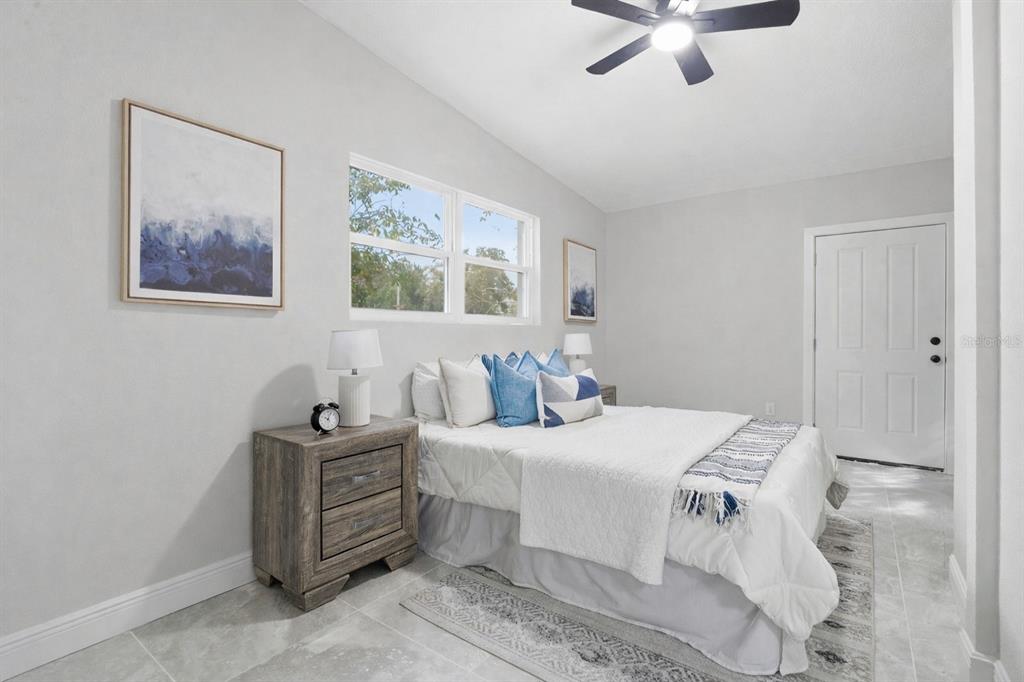 2139 West Gore Street Orlando, FL 32805 - Photo 8 of 26