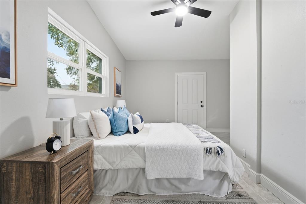 2139 West Gore Street Orlando, FL 32805 - Photo 9 of 26
