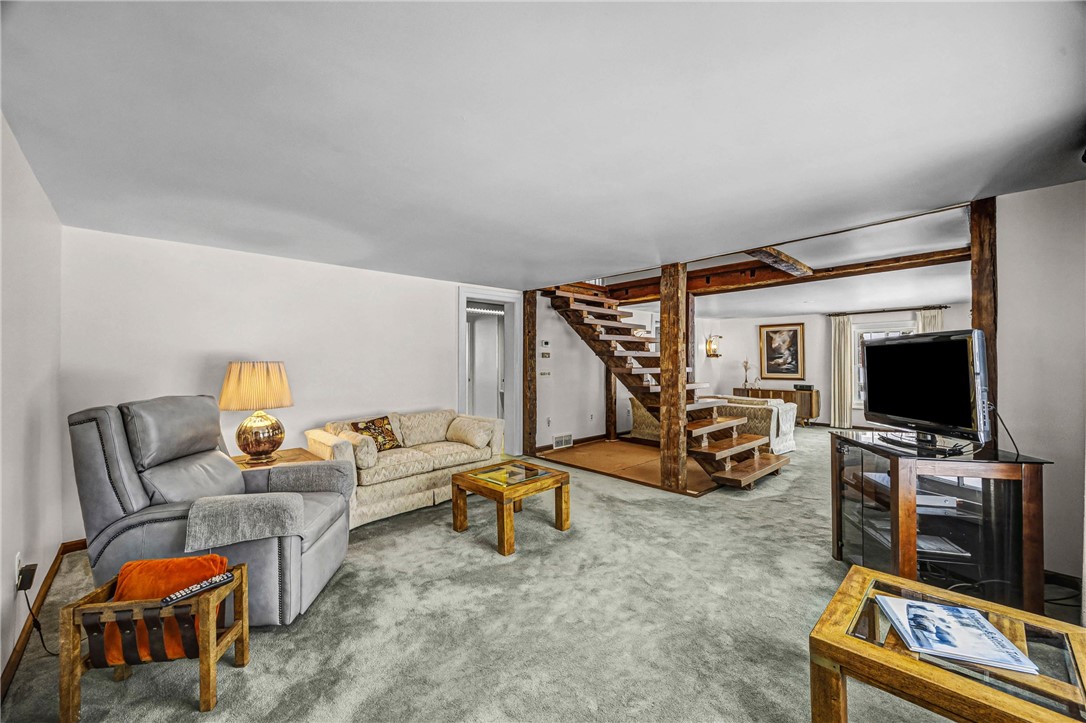 1831 Manitou Road Parma, NY 14559 - Photo 11 of 49