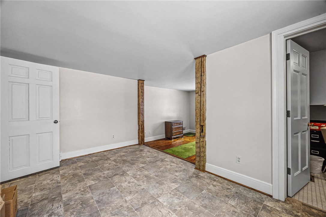 1831 Manitou Road Parma, NY 14559 - Photo 27 of 49