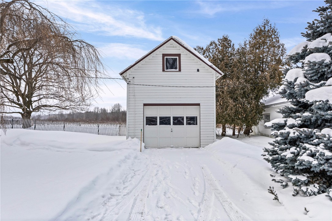 1831 Manitou Road Parma, NY 14559 - Photo 43 of 49