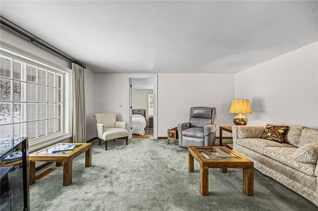 1831 Manitou Road Parma, NY 14559 - Photo 8 of 49