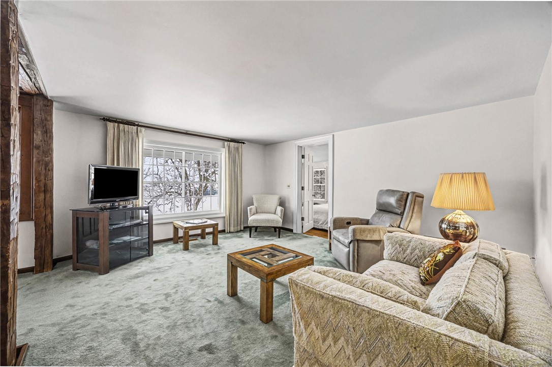 1831 Manitou Road Parma, NY 14559 - Photo 9 of 49