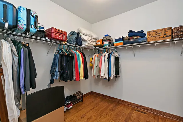 $346,500 | 1151 Fox Hollow Court, DeKalb, IL 60115