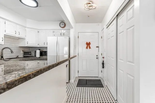 $499,000 | 4975 Washington Street, Unit 306, Boston, MA 02132