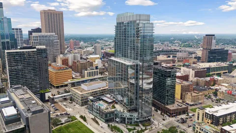 $3,300,000 | 255 Hennepin Avenue, Unit 3303, Minneapolis, MN 55401