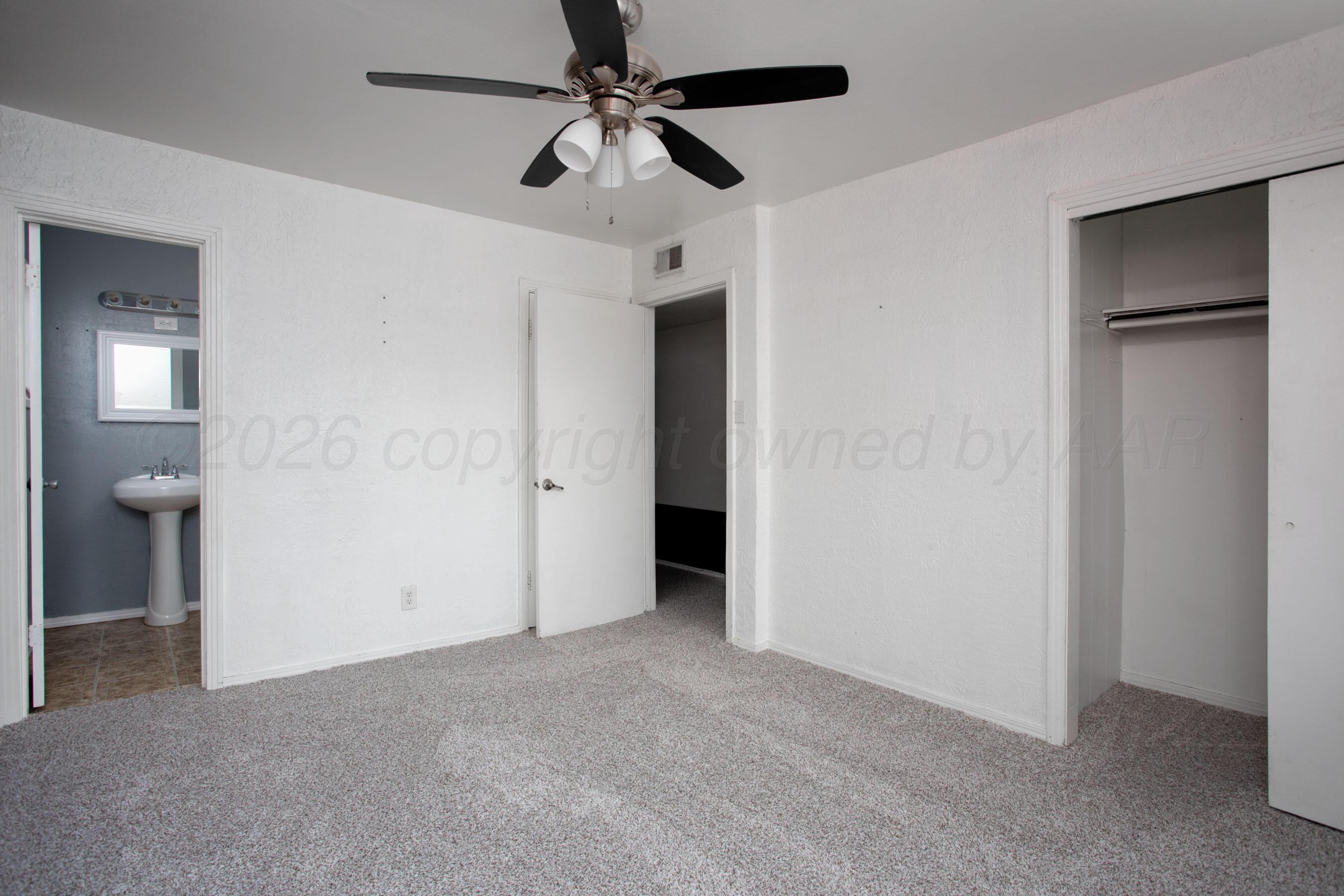 4630 South Hayden Street Amarillo, TX 79110 - Photo 18 of 23 12