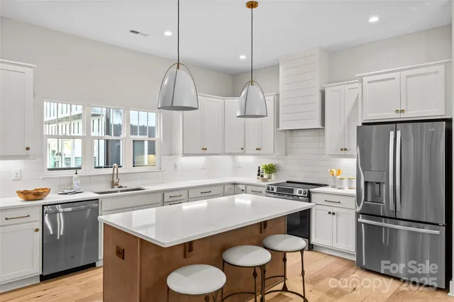 $625,000 | 1502 Delane Avenue, Charlotte, NC 28211