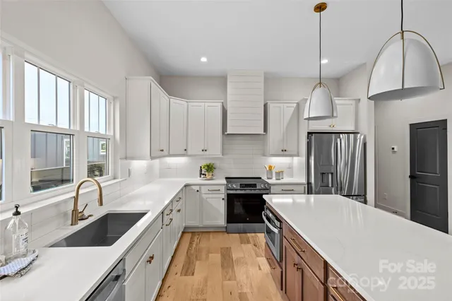 $625,000 | 1502 Delane Avenue, Charlotte, NC 28211