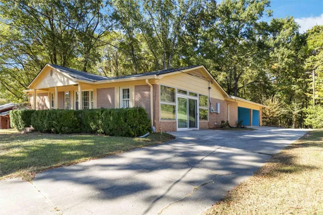 $329,900 | 210 Cliffside Drive, Kannapolis, NC 28081