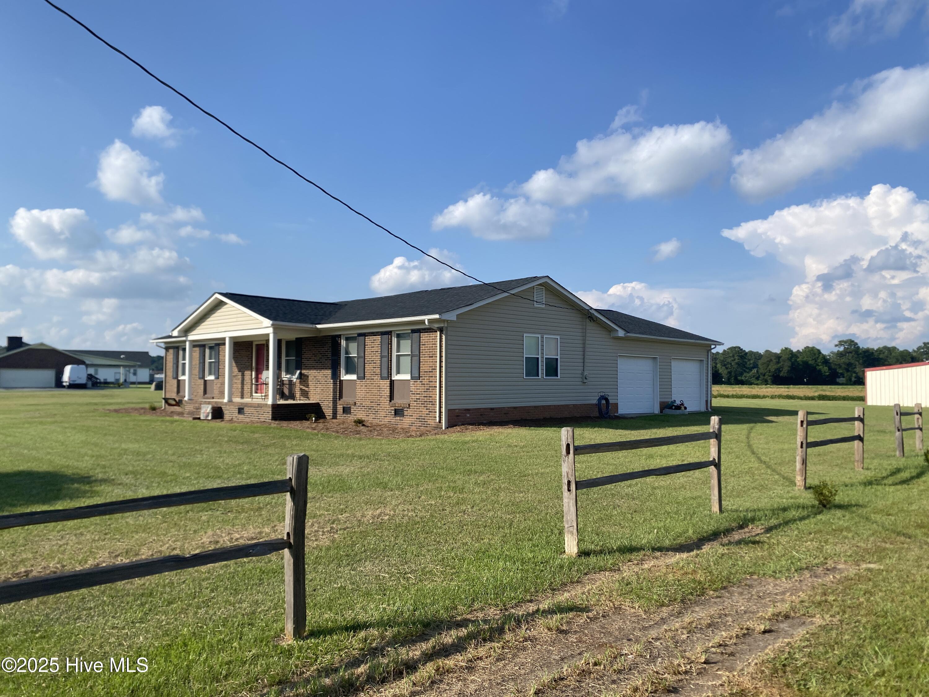 328 South Beston Road La Grange, NC 28551 - Photo 27 of 35 IMG-8119