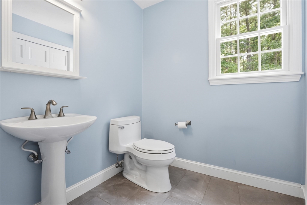3 Clark Road Littleton, MA 01460 - Photo 26 of 42